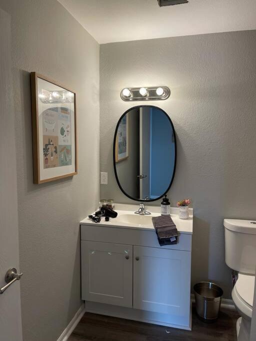 The Mary Lou - 2 Bedroom Apt In Quilt Town, Usa Hamilton Luaran gambar